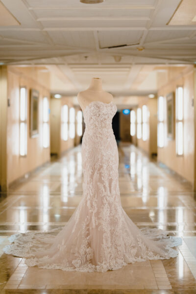 wedding dress