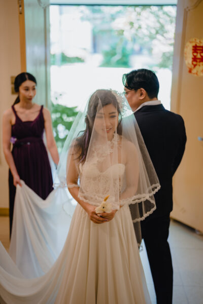 Groom Agus meets Bride Vivi during Temu Manten ceremony in Bali by Mariyasa Photography